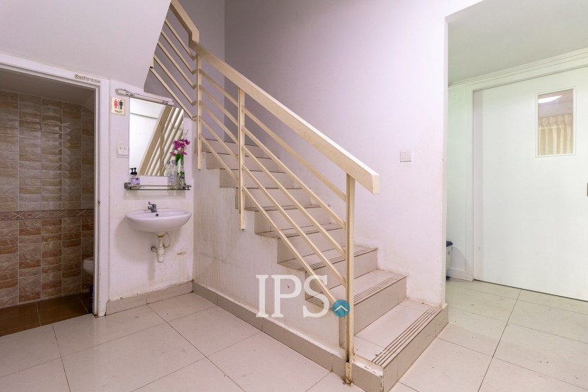 6 Bedroom Shophouse For Sale - Svay Dangkum, Siem Reap