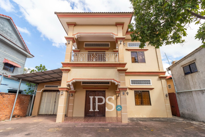 4 Bedroom House For Rent - Svay Dangkum, Siem Reap
