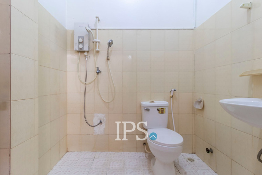 4 Bedroom House For Rent - Svay Dangkum, Siem Reap