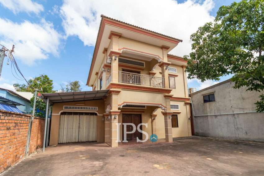 4 Bedroom House For Rent - Svay Dangkum, Siem Reap