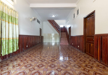 4 Bedroom House For Rent - Svay Dangkum, Siem Reap thumbnail