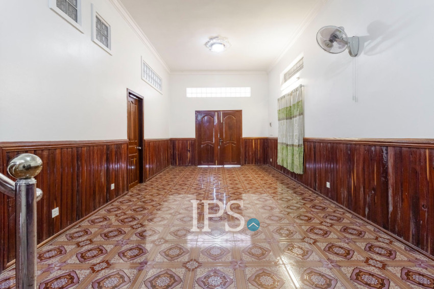 4 Bedroom House For Rent - Svay Dangkum, Siem Reap