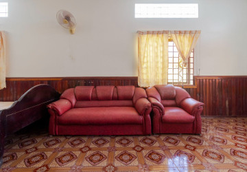 4 Bedroom House For Rent - Svay Dangkum, Siem Reap thumbnail