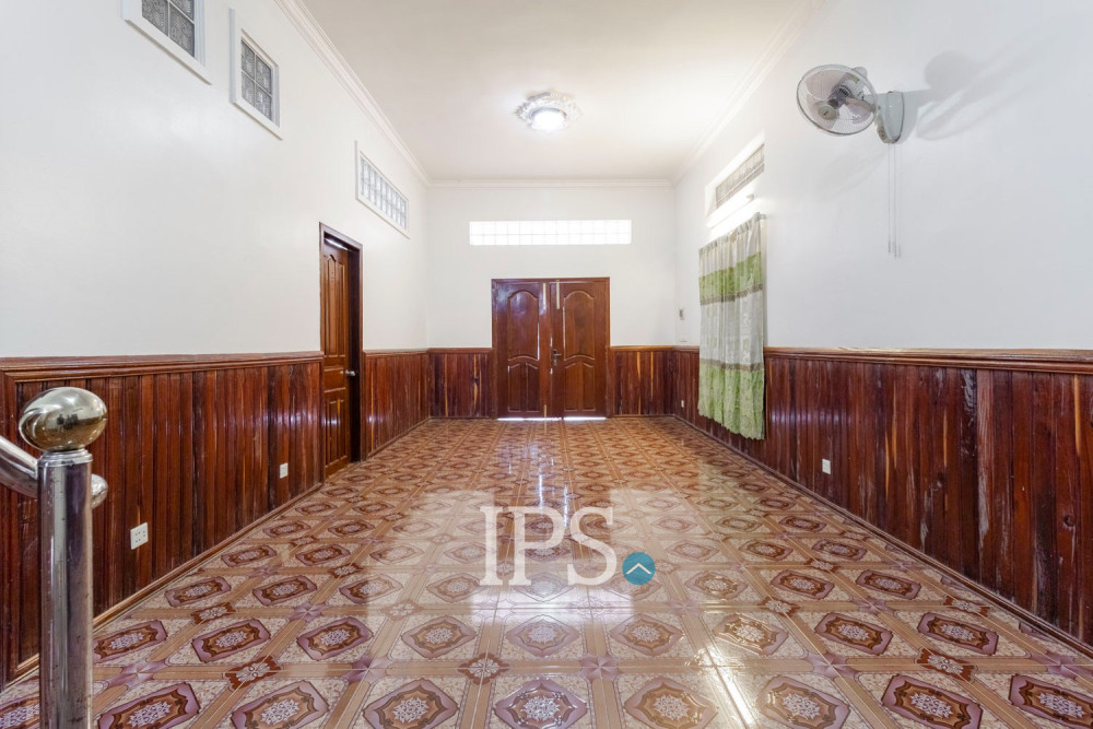 4 Bedroom House For Rent - Svay Dangkum, Siem Reap - Image 4