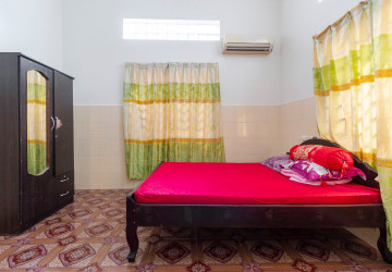 4 Bedroom House For Rent - Svay Dangkum, Siem Reap thumbnail