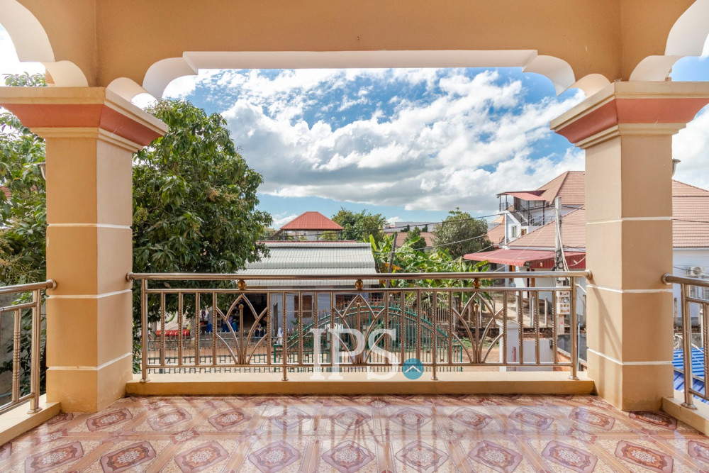 4 Bedroom House For Rent - Svay Dangkum, Siem Reap - Image 22