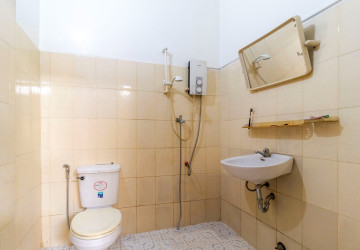 4 Bedroom House For Rent - Svay Dangkum, Siem Reap thumbnail