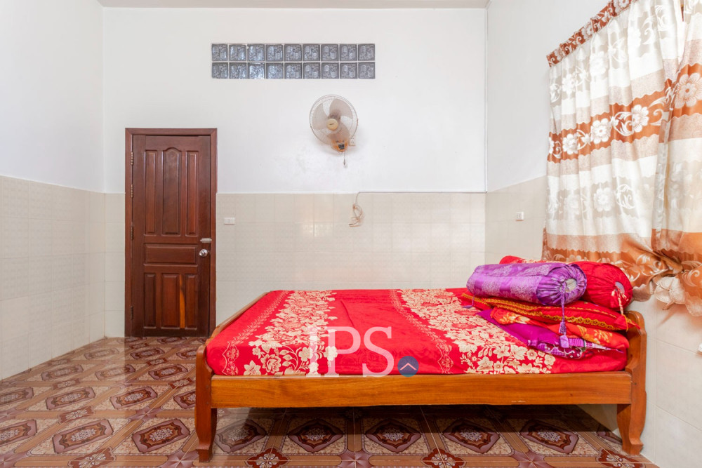 4 Bedroom House For Rent - Svay Dangkum, Siem Reap - Image 8