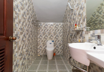 6 Bedroom House For Rent - Sala Kamreuk, Siem Reap thumbnail