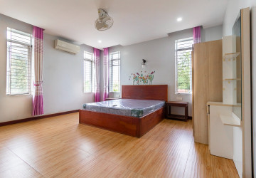 6 Bedroom House For Rent - Sala Kamreuk, Siem Reap thumbnail