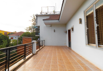 6 Bedroom House For Rent - Sala Kamreuk, Siem Reap thumbnail