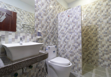 6 Bedroom House For Rent - Sala Kamreuk, Siem Reap thumbnail