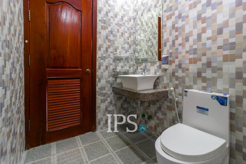 6 Bedroom House For Rent - Sala Kamreuk, Siem Reap