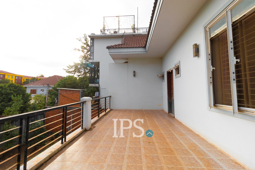 6 Bedroom House For Rent - Sala Kamreuk, Siem Reap