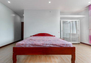 6 Bedroom House For Rent - Sala Kamreuk, Siem Reap thumbnail