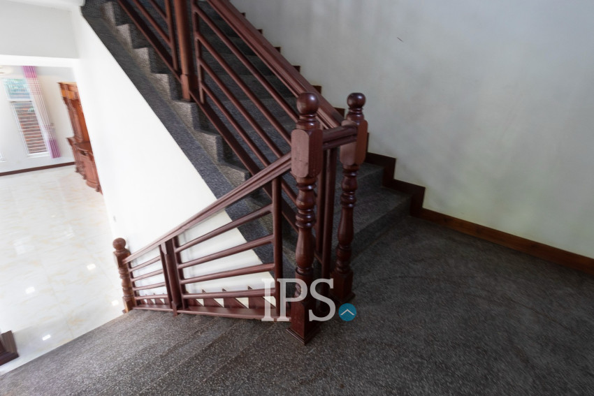 6 Bedroom House For Rent - Sala Kamreuk, Siem Reap