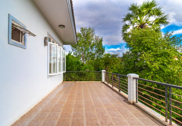 6 Bedroom House For Rent - Sala Kamreuk, Siem Reap thumbnail