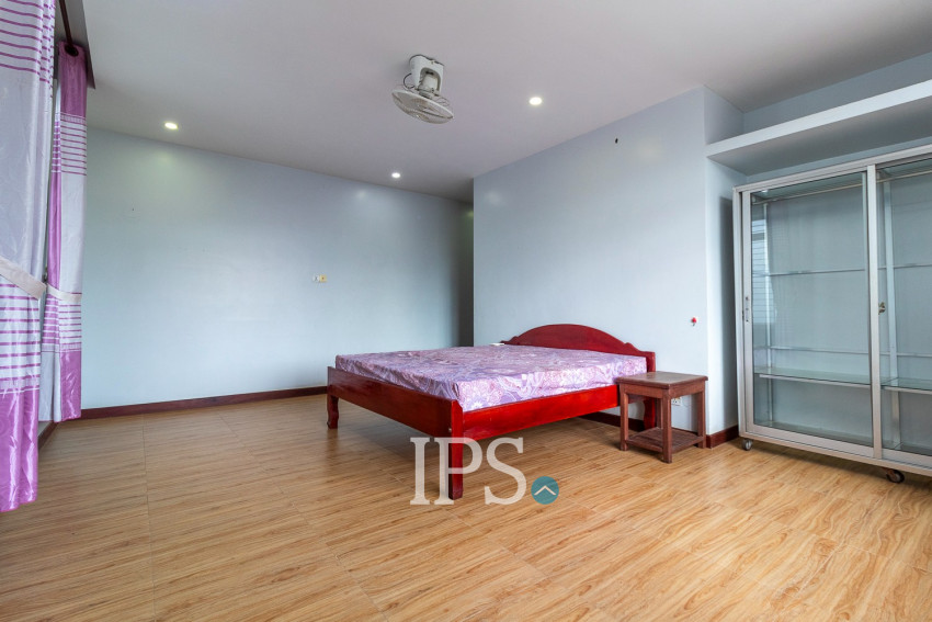 6 Bedroom House For Rent - Sala Kamreuk, Siem Reap