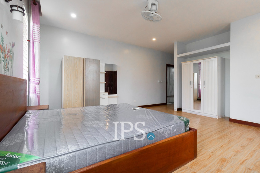 6 Bedroom House For Rent - Sala Kamreuk, Siem Reap