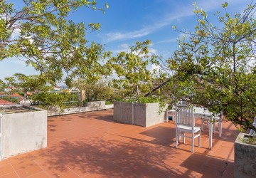 2 Bedroom Apartment For Rent - Slor Kram, Siem Reap thumbnail