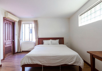 2 Bedroom Apartment For Rent - Slor Kram, Siem Reap thumbnail