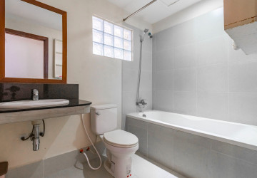 2 Bedroom Apartment For Rent - Slor Kram, Siem Reap thumbnail