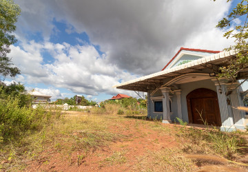 3 Bedroom House For Rent - Sala Kamreuk, Siem Reap thumbnail