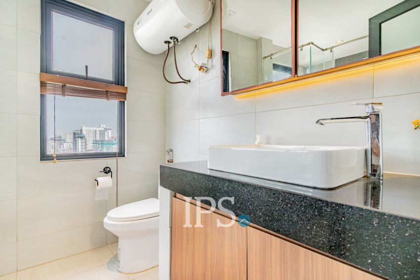 3 Bedroom Serviced Apartment For Rent - Tonle Bassac, Phnom Penh