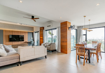 3 Bedroom Serviced Apartment For Rent - Tonle Bassac, Phnom Penh thumbnail