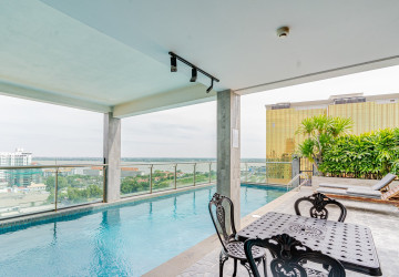 3 Bedroom Serviced Apartment For Rent - Tonle Bassac, Phnom Penh thumbnail
