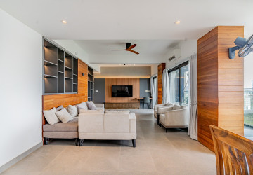 3 Bedroom Serviced Apartment For Rent - Tonle Bassac, Phnom Penh thumbnail