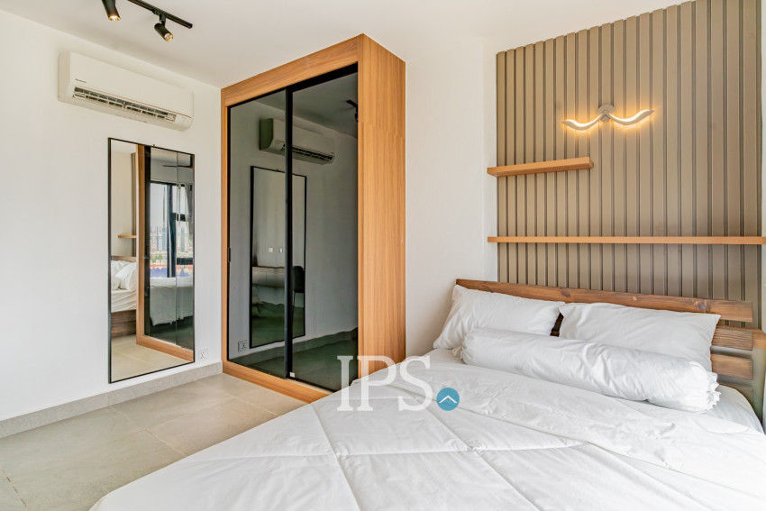 3 Bedroom Serviced Apartment For Rent - Tonle Bassac, Phnom Penh