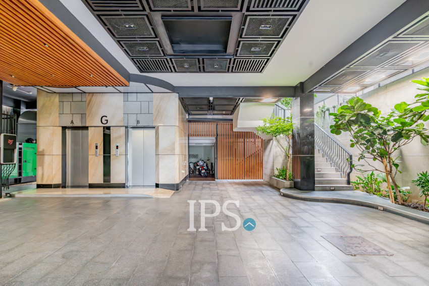 3 Bedroom Serviced Apartment For Rent - Tonle Bassac, Phnom Penh