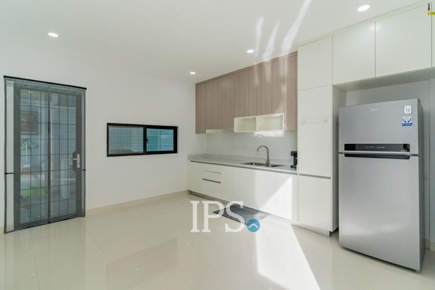 5 Bedroom Villa For Rent - Borey Palm Spring, Dangkao, Phnom Penh