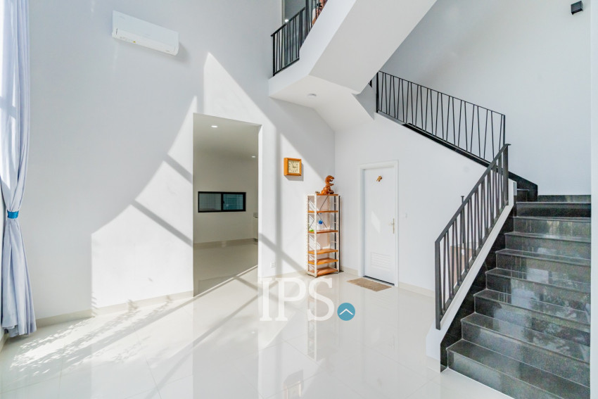 5 Bedroom Villa For Rent - Borey Palm Spring, Dangkao, Phnom Penh