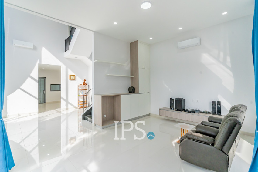 5 Bedroom Villa For Rent - Borey Palm Spring, Dangkao, Phnom Penh