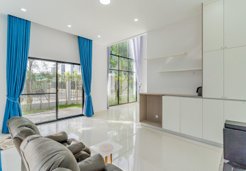 5 Bedroom Villa For Rent - Borey Palm Spring, Dangkao, Phnom Penh thumbnail