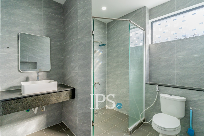 5 Bedroom Villa For Rent - Borey Palm Spring, Dangkao, Phnom Penh