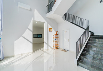 5 Bedroom Villa For Rent - Borey Palm Spring, Dangkao, Phnom Penh thumbnail