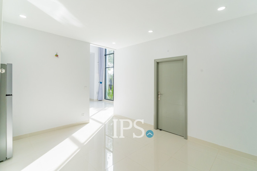 5 Bedroom Villa For Rent - Borey Palm Spring, Dangkao, Phnom Penh