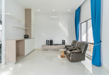 5 Bedroom Villa For Rent - Borey Palm Spring, Dangkao, Phnom Penh thumbnail