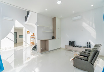 5 Bedroom Villa For Rent - Borey Palm Spring, Dangkao, Phnom Penh thumbnail