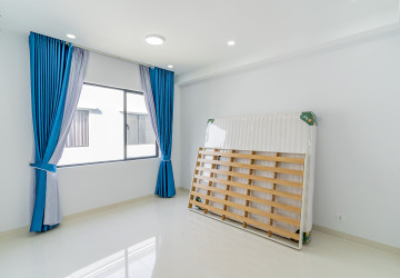 5 Bedroom Villa For Rent - Borey Palm Spring, Dangkao, Phnom Penh thumbnail