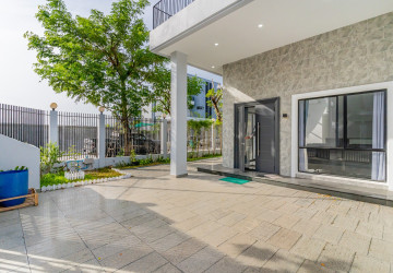 5 Bedroom Villa For Rent - Borey Palm Spring, Dangkao, Phnom Penh thumbnail