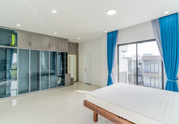 5 Bedroom Villa For Rent - Borey Palm Spring, Dangkao, Phnom Penh thumbnail