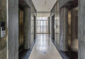 25th Floor 1 Bedroom Condo For Sale - The View, BKK1, Phnom Penh thumbnail