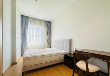 25th Floor 1 Bedroom Condo For Sale - The View, BKK1, Phnom Penh thumbnail