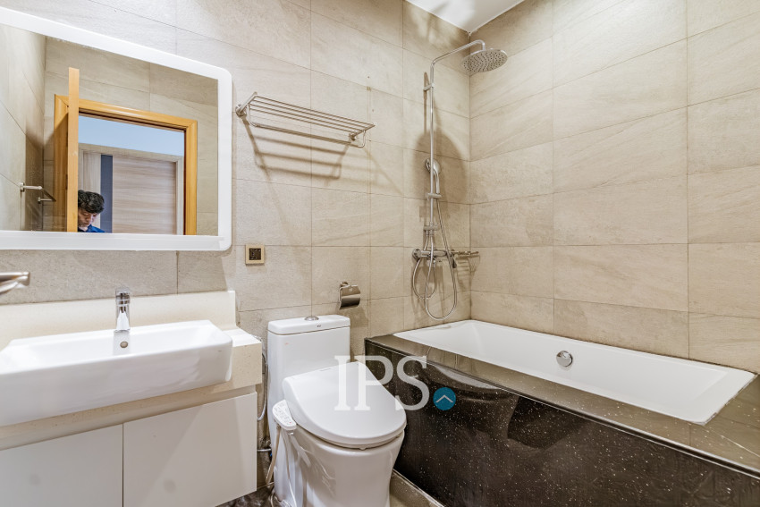 25th Floor 1 Bedroom Condo For Sale - The View, BKK1, Phnom Penh