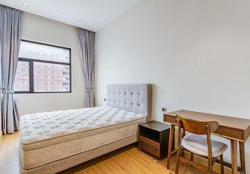 25th Floor 1 Bedroom Condo For Sale - The View, BKK1, Phnom Penh thumbnail