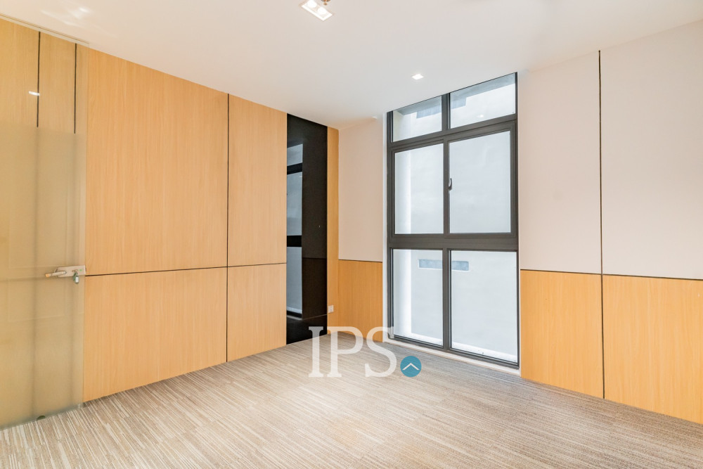 191.47 Sqm Office Space For Rent - Teuk La Ark 1, Phnom Penh - Image 10 191.47 Sqm Office Space For Rent - Teuk La Ark 1, Phnom Penh - Image 10